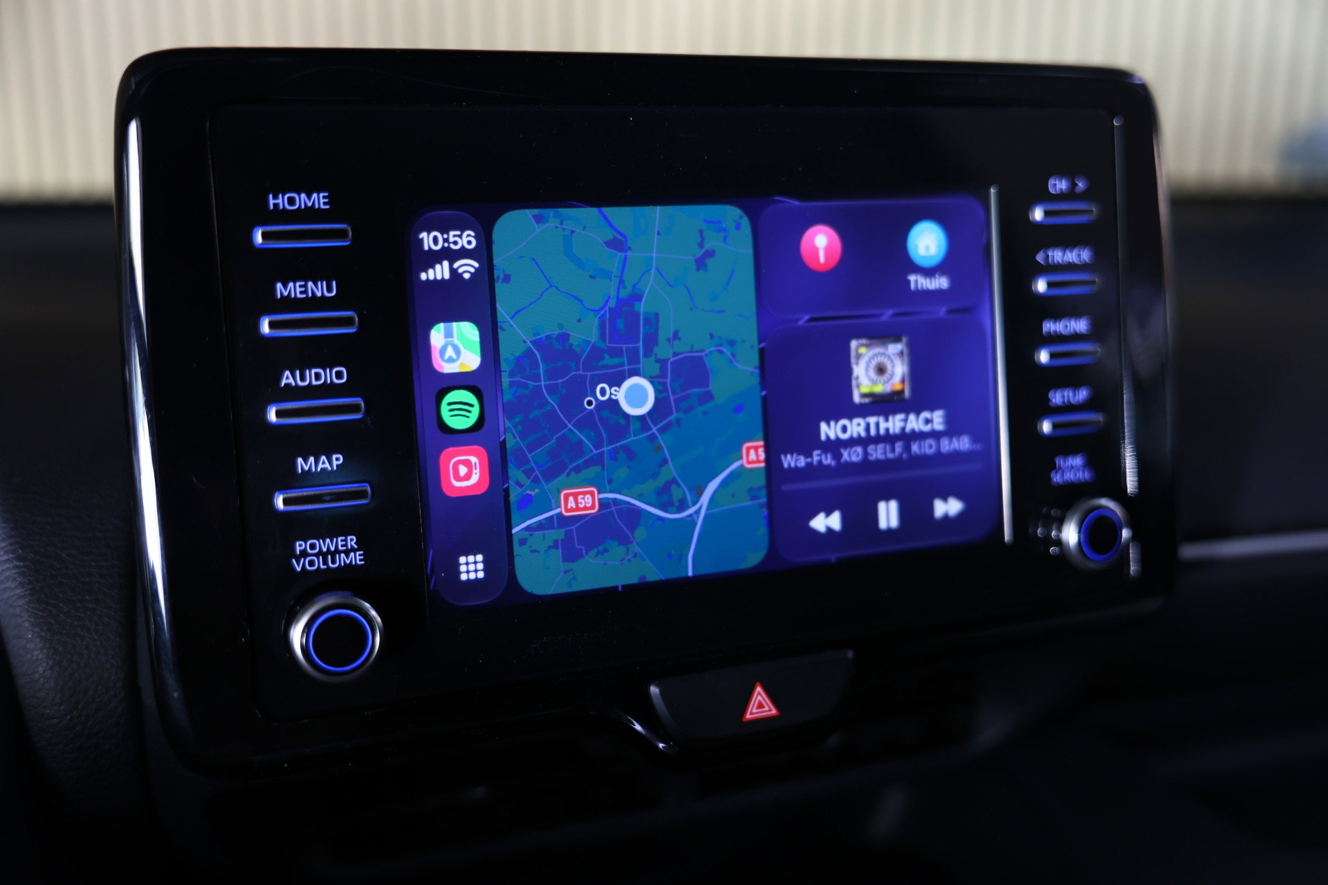 Toyota 1.5 Hybrid Business Plus AUTOM CLIMA CAMERA CRUISE CARPLAY LANE STOELVW '23 - foto 33