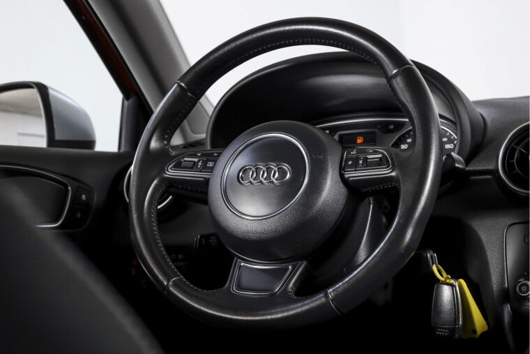 Audi - A1