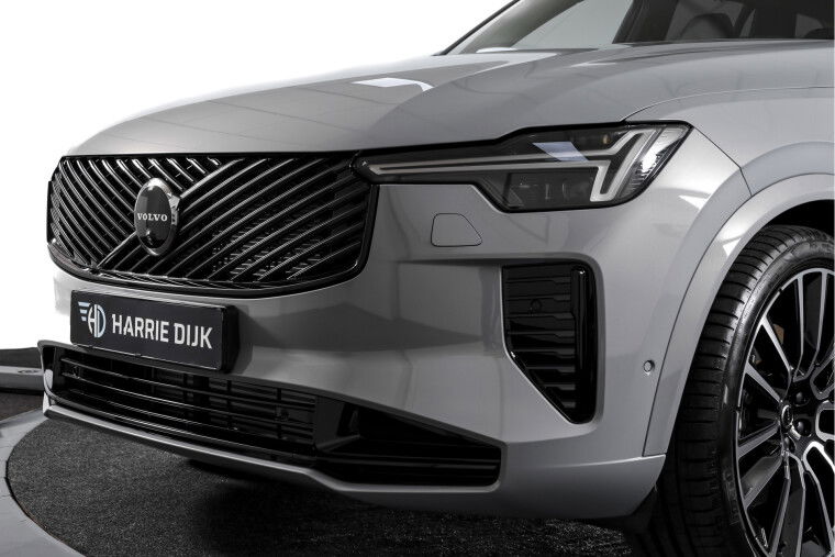 Volvo - XC90