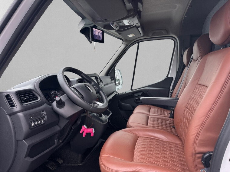 Renault - Master
