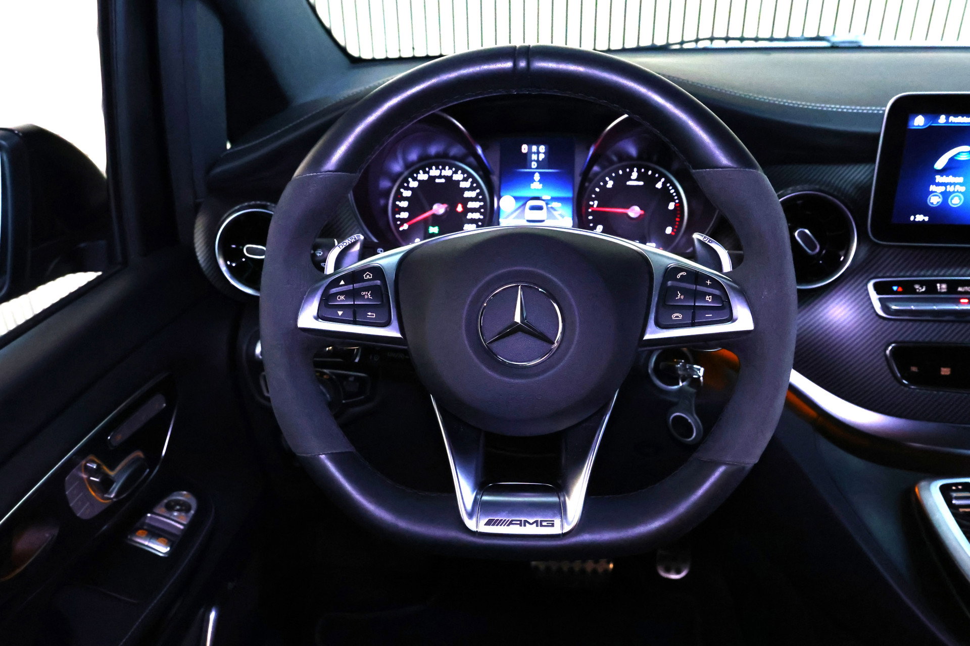 Mercedes-Benz 300d L2 Exclusive AMG Line AVM MEMORY BURMEISTER NAVI CLIMA 360CAM "24 - foto 21