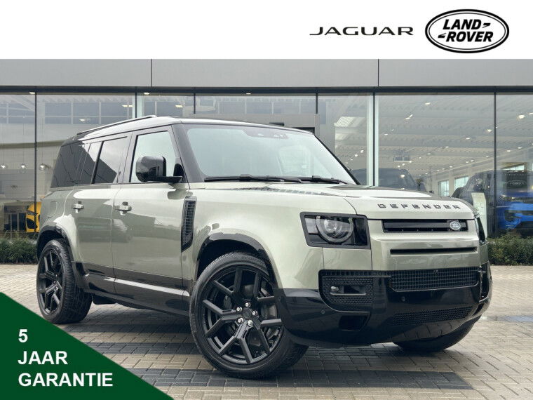 Foto van Land Rover Defender 110 2.0 P300e 110 X-Dynamic SE