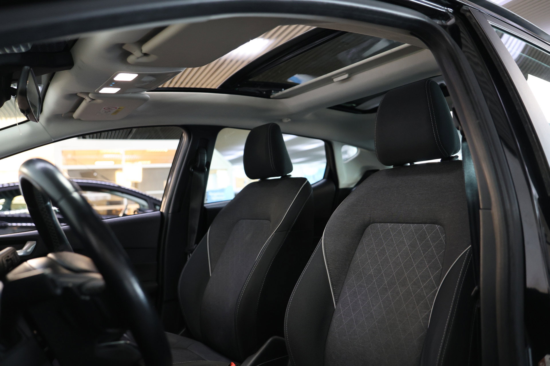 Ford 1.0 EcoBoost ACTIVE X DUURSTE UITV AUTOMAAT PANORAMA DAK CARPLAY '18 - foto 11