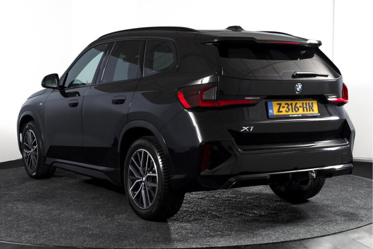 BMW - X1