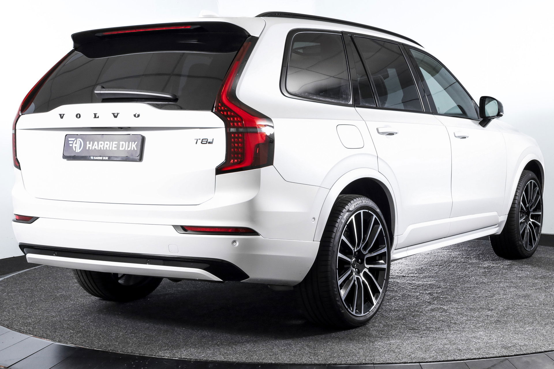 Volvo - XC90