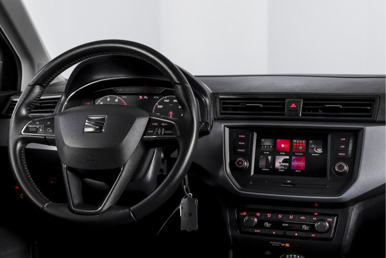 SEAT - Arona