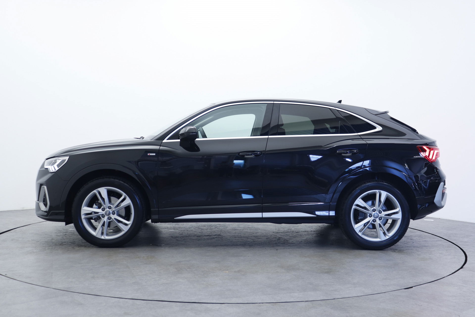 Audi Q3 Sportback 35 TFSI Sline Autobedrijf Heisterkamp