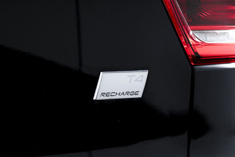 Volvo - XC40