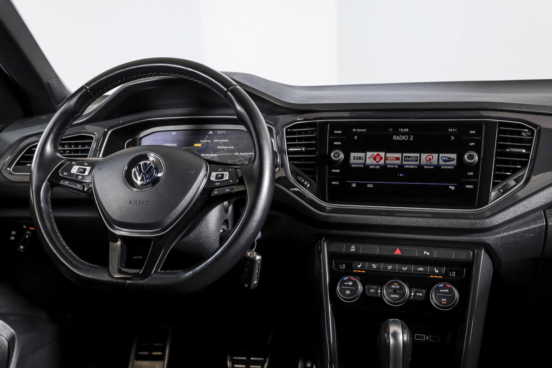 Volkswagen - T-Roc