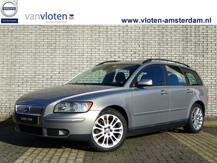 Foto van Volvo V50 2.4 Summum | YOUNGTIMER | BTW-auto | Premium Sound | Schuifdak