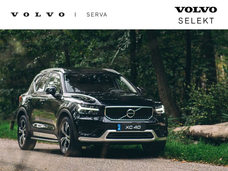 Foto van Volvo XC40 T2 automaat Momentum Business | Park Assist | Panorama schuif-/ kanteldak |