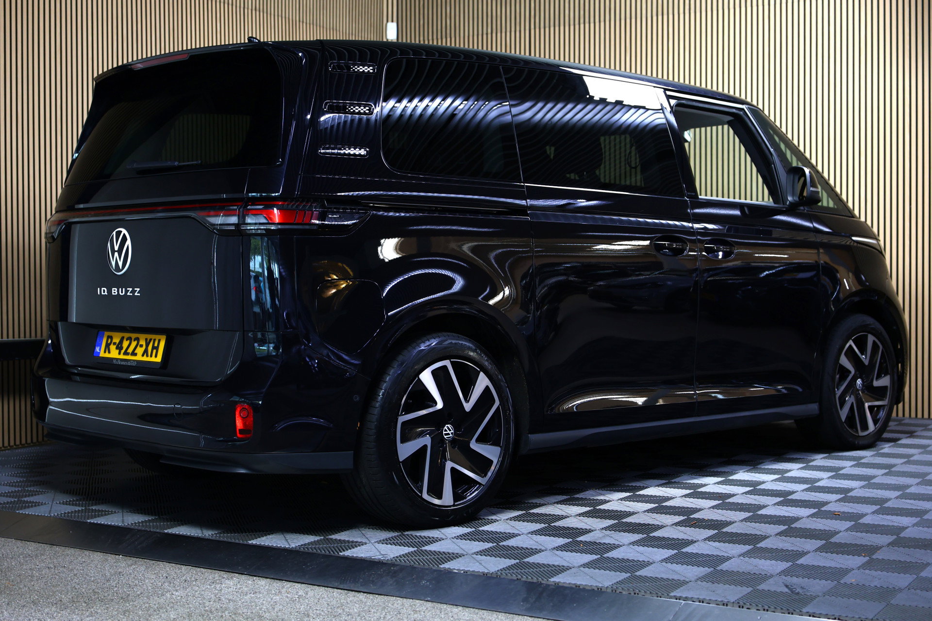 Volkswagen 1st Max 77kWh BTW | Elek. Deuren | Leder | 360° | Trekhaak - foto 5