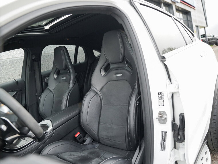 Zwarte hemelbekleding