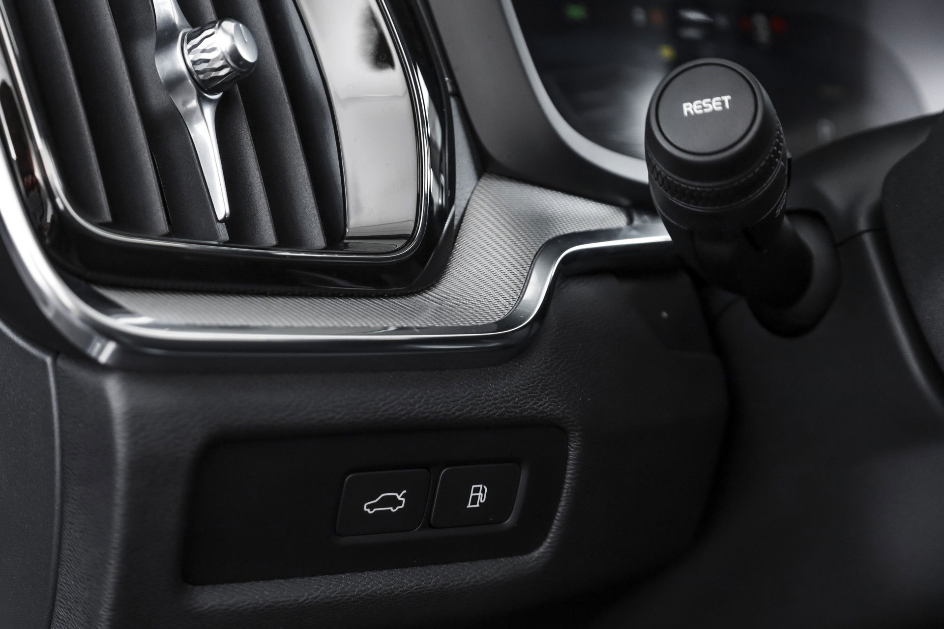 Volvo - V60