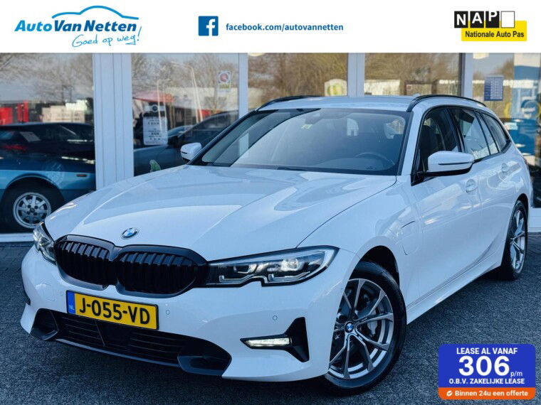 Foto van BMW 3 Serie Touring 330e High Executive, M-Pakket,Leder,Sportstoelen,Gr.Navi,Led,