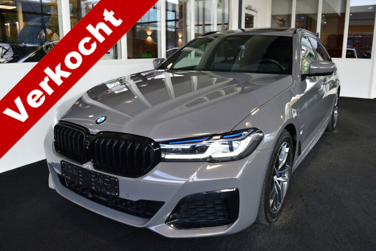 Foto van BMW 5 Serie Touring 530e Hybride M-Sportedition | Top !