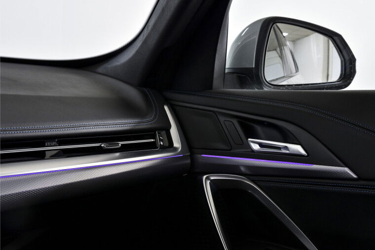 BMW - X1