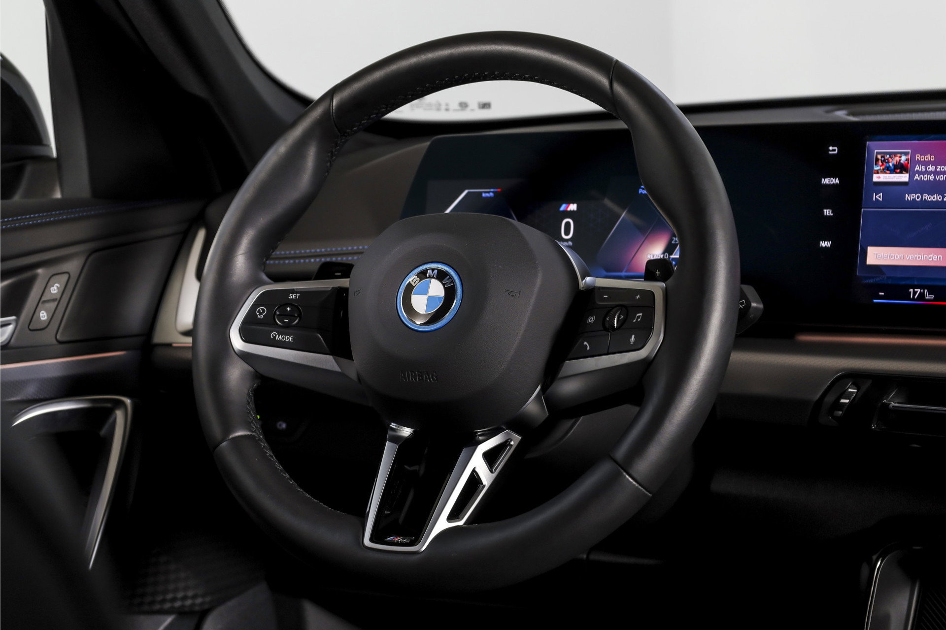 BMW - X1
