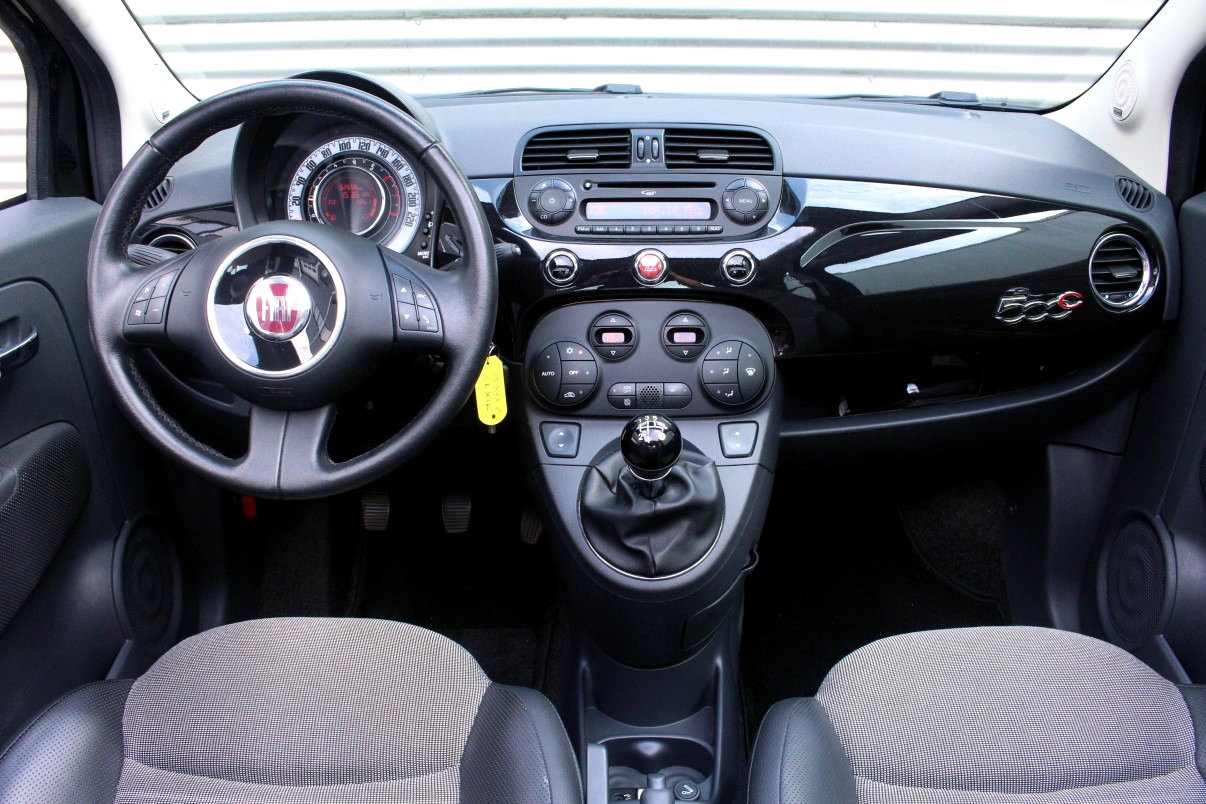 Fiat 0.9 TwinAir Lounge Cabrio NAP km stand 52000 LEDER BT PDC ECC '12 - foto 2