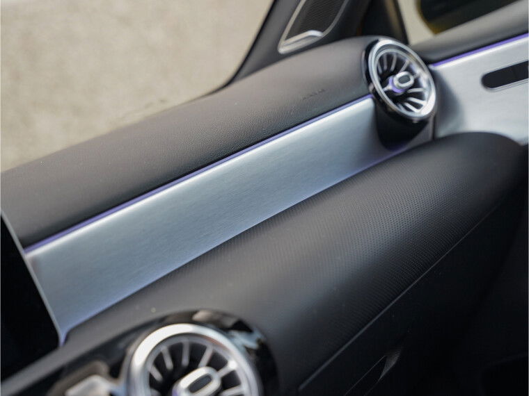 Aluminium interieur afwerking