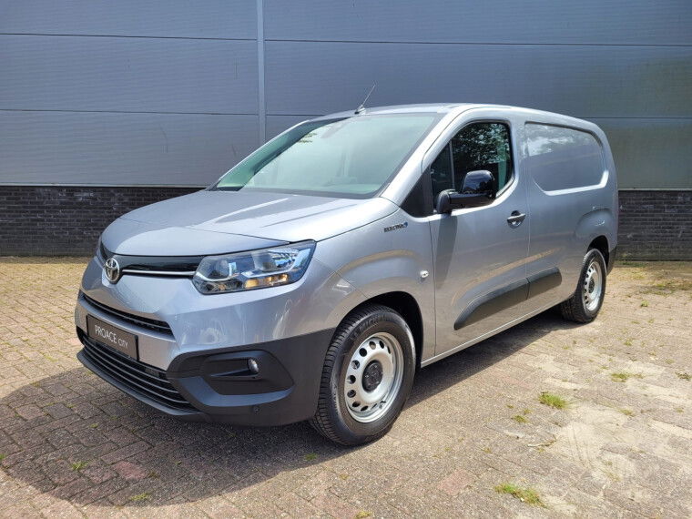 Foto van Toyota PROACE CITY Electric Live Long 50 kWh