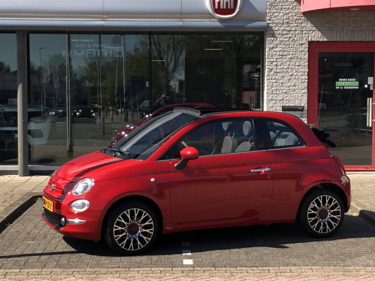 Foto van Fiat 500C 1.0 Hybrid Red