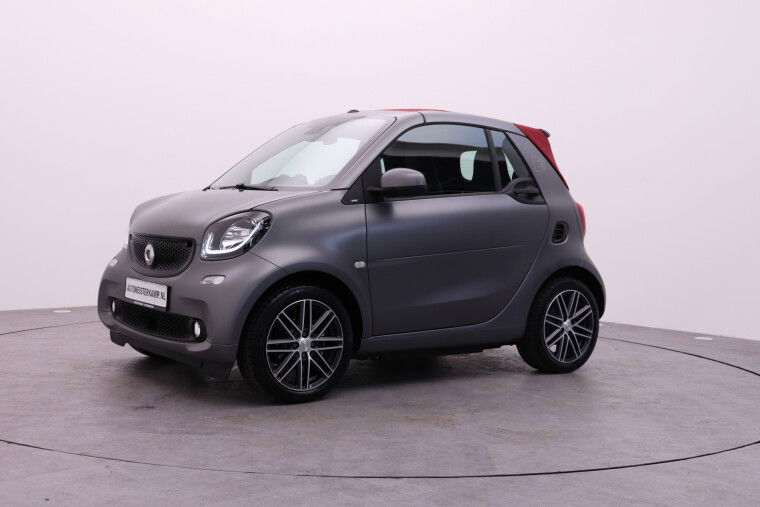 Smart Fortwo cabrio Electric drive BRABUS Mat grey Leder, JBL Audio, Navi