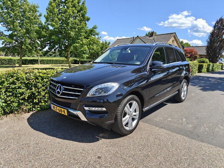 Foto van Mercedes-Benz M-Klasse ML 250 BLUETEC 4MATIC
