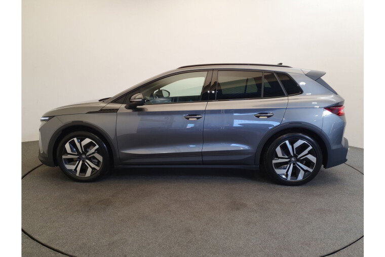 Škoda Elroq 85 Sportline 286pk 1800kg trekgewicht Wegklapbare trekhaak, Camera