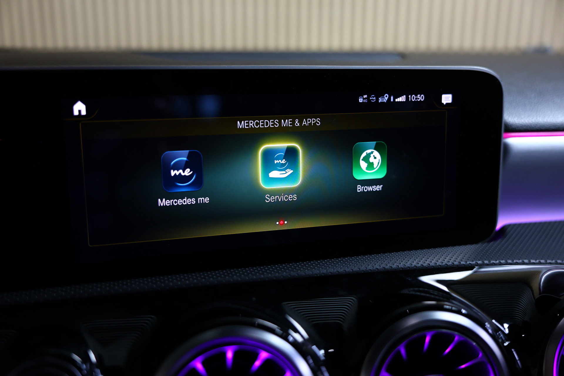 Mercedes-Benz AMG 35 4MATIC PANO NAVI CAMERA VIRTUAL CRUISE CLIMA SFEER STOELVW BT '19 - foto 38