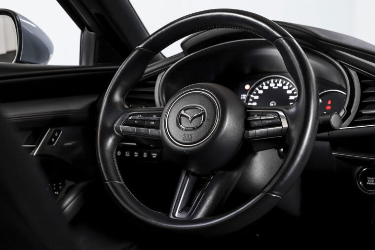 Mazda - 3