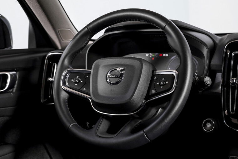 Volvo - XC40