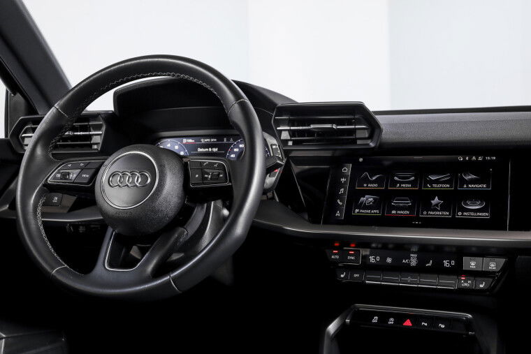Audi - A3