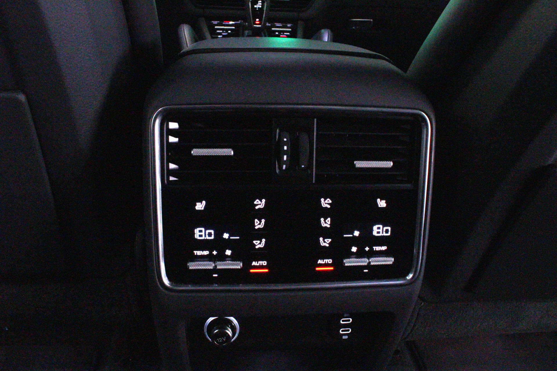 Porsche Coupé 3.0 E-Hybrid KRIJT SPORTDESIGN PANO * NL *AUTO TRH 360 CAM ACC M 22 - foto 10