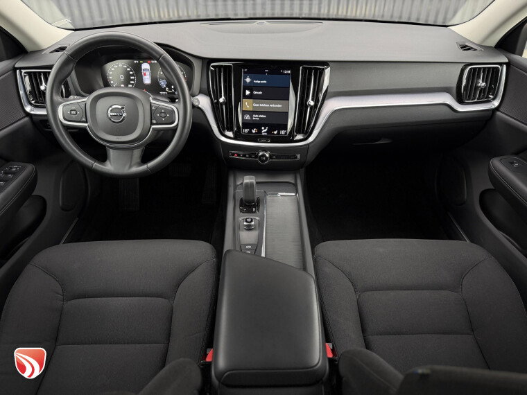 Volvo V60 2.0 B3 Essential Edition