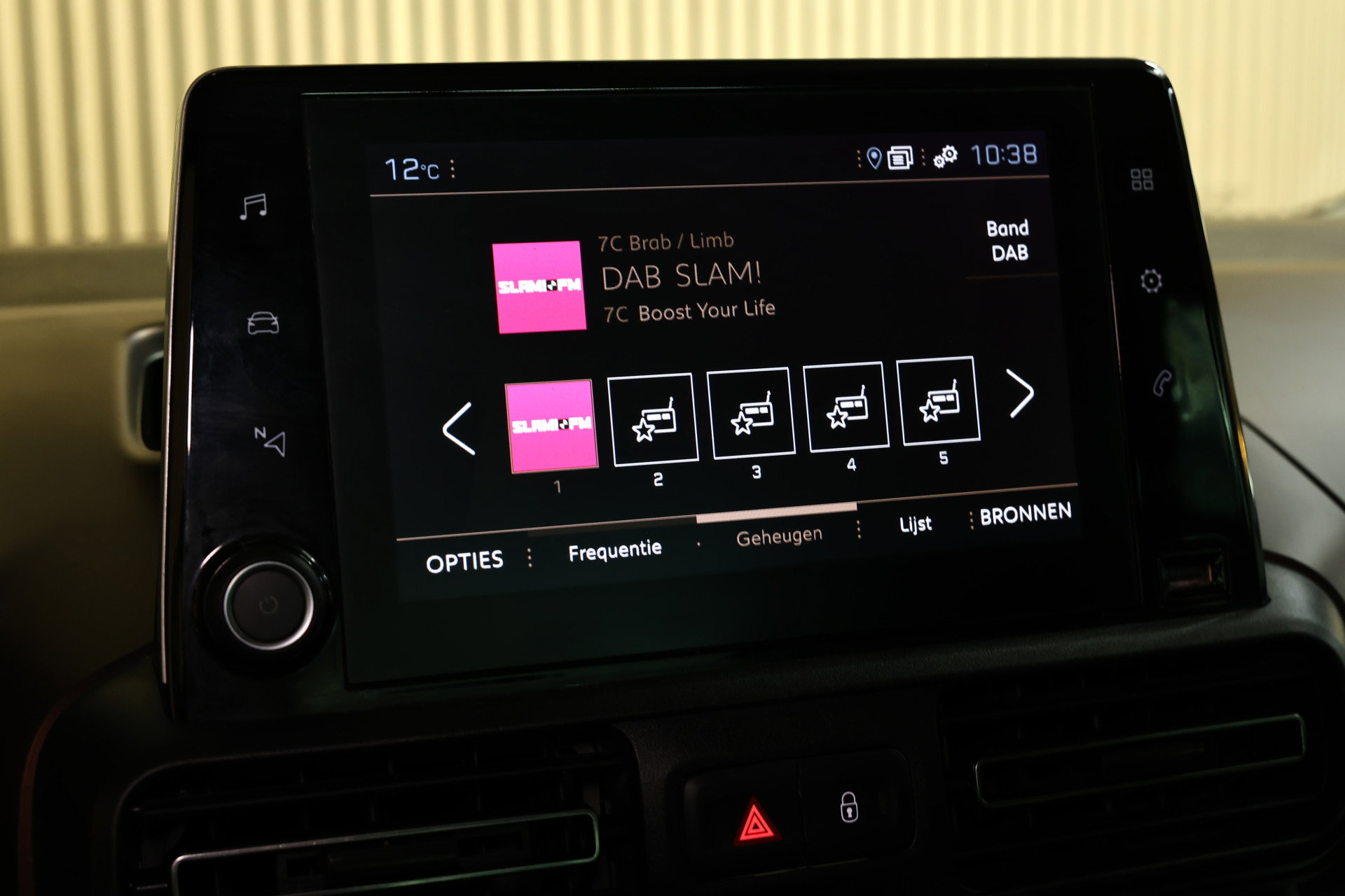 Peugeot 1.2 Puretech GT-Line AUT CARPLAY CAM NAV PANO DAB STOELVW '21 - foto 21