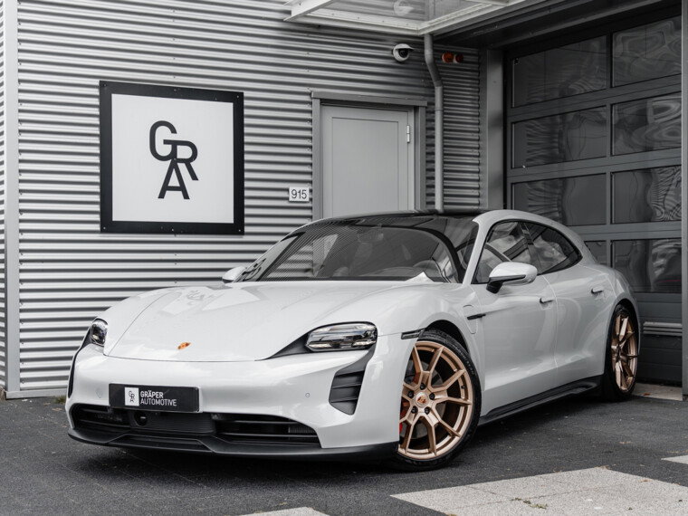 Porsche Taycan Sport Turismo