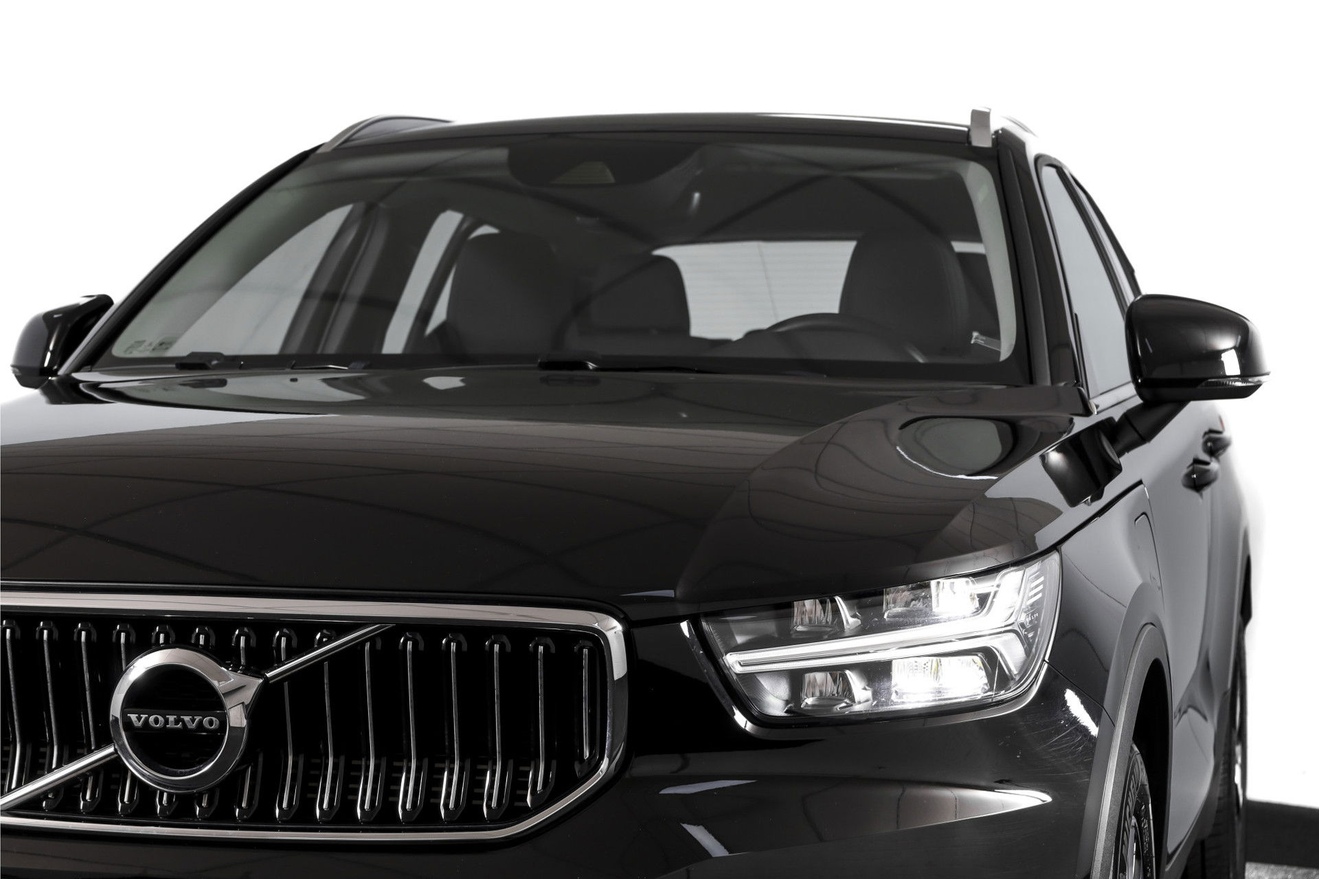 Volvo - XC40