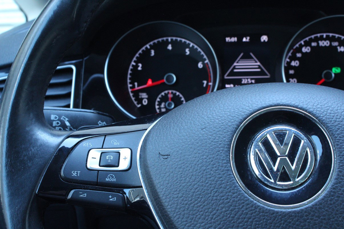 Volkswagen 1.4 TSI DSG Highline 1eEIG ACC XENON NAV CAMERA PDC '15 - foto 15