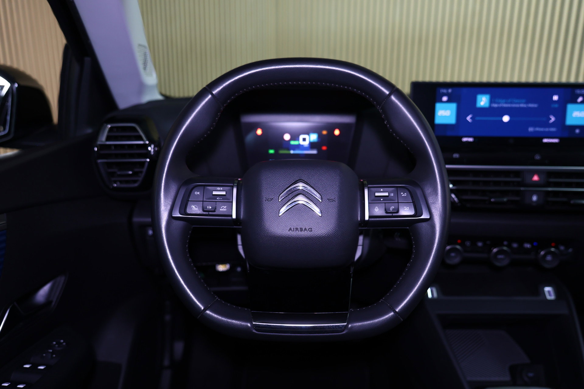 Citroën Shine 50 kWh CARPLAY CLIMA CAMERA NAVI VIRTUAL CRUISE LANE STOELVW '21 - foto 17