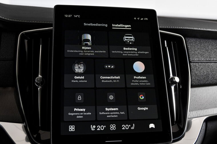 Volvo - XC90