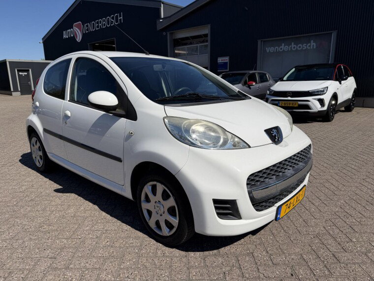 Peugeot 107 1.0-12V XS