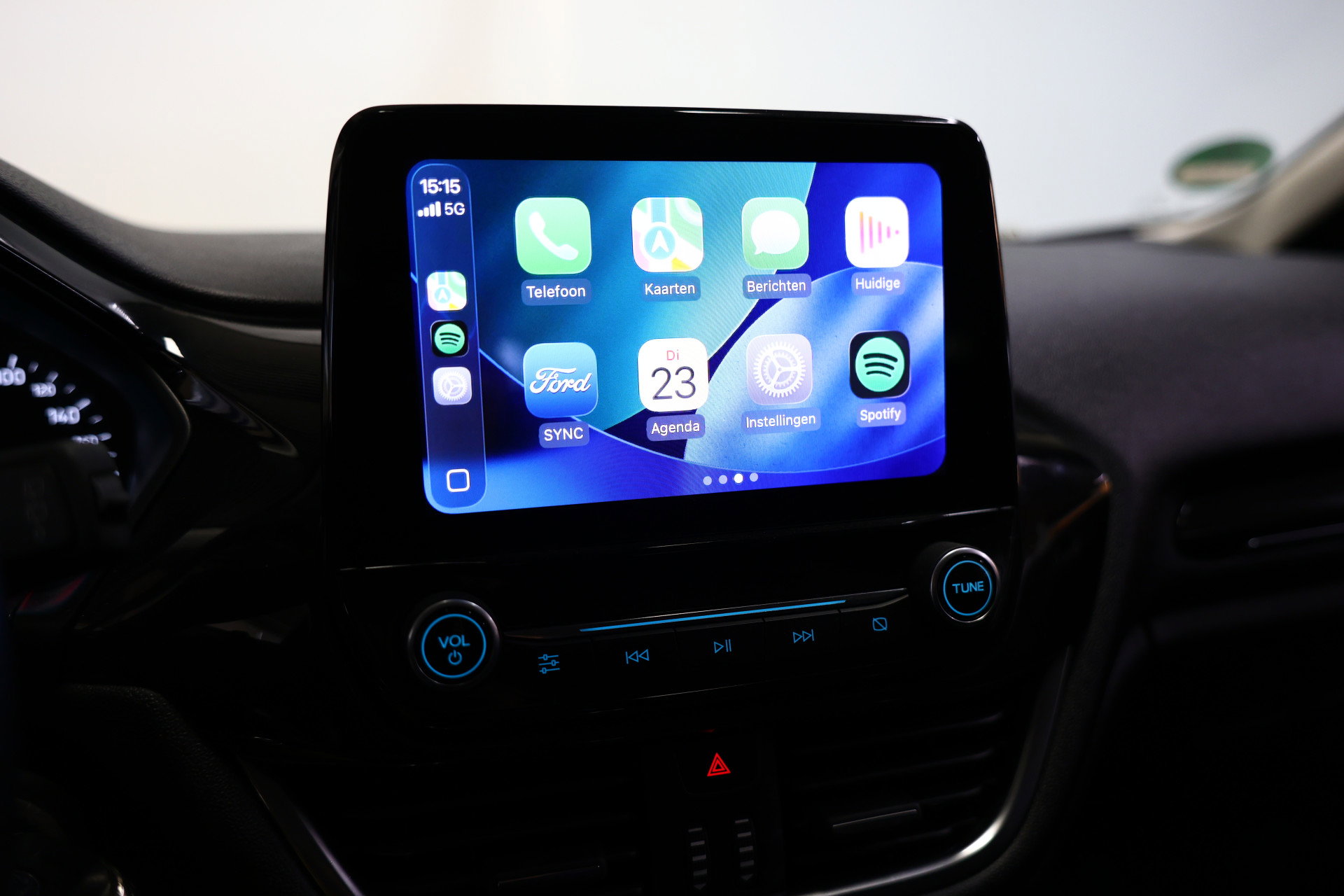 Ford 1.0 EcoBoost Titanium B&O NAVI CLIMA CARPLAY PDC StoelVW PDC PARKass. '18 - foto 21