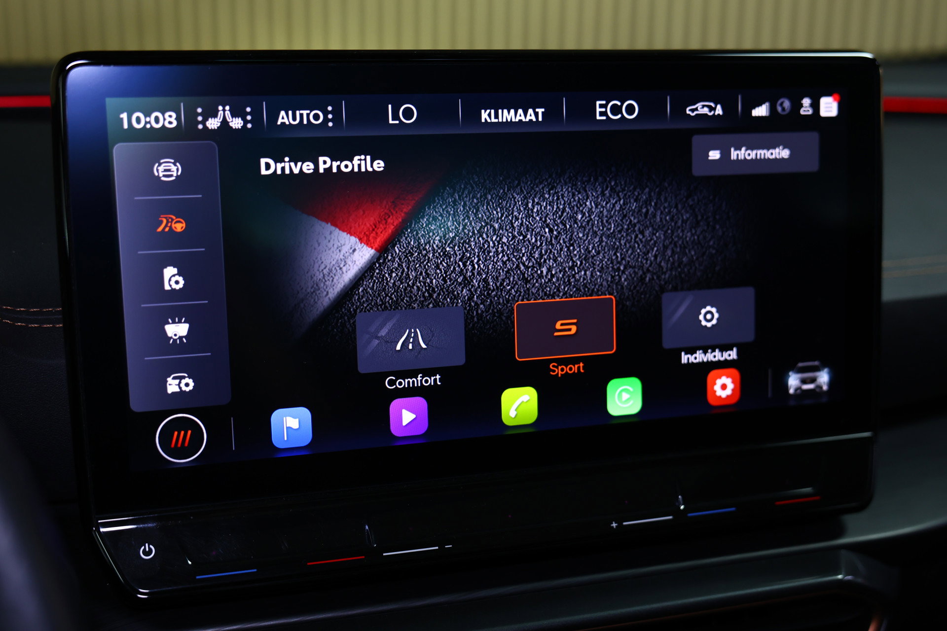 CUPRA 1.4 e-Hybrid Adrenaline AVM CARPLAY NAVI PANO MEMORY VIRTUAL CAMERA SFEER "23 - foto 27