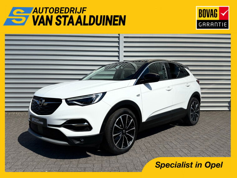 Foto van Opel Grandland X 1.6 Turbo 181PK Ultimate