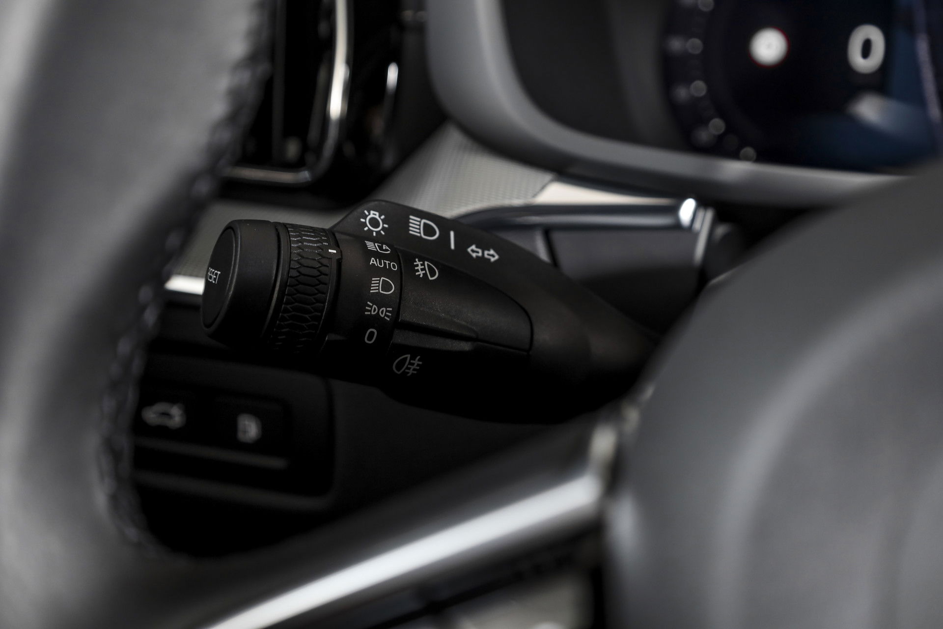 Volvo - XC60