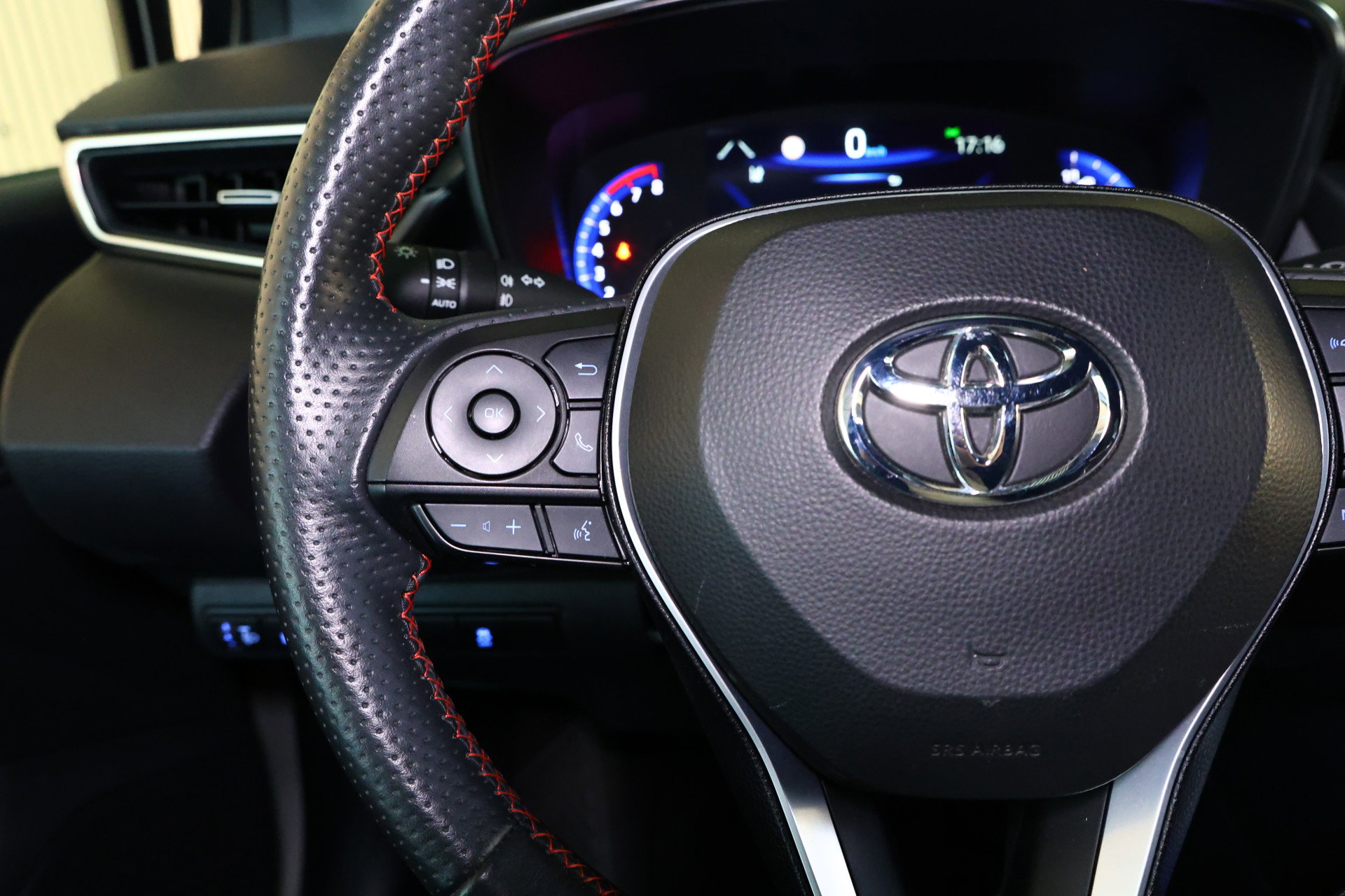 Toyota 2.0 Hybrid Business GR-Sport AVM NAVI CARPLAY CAMERA LANE '22 - foto 13