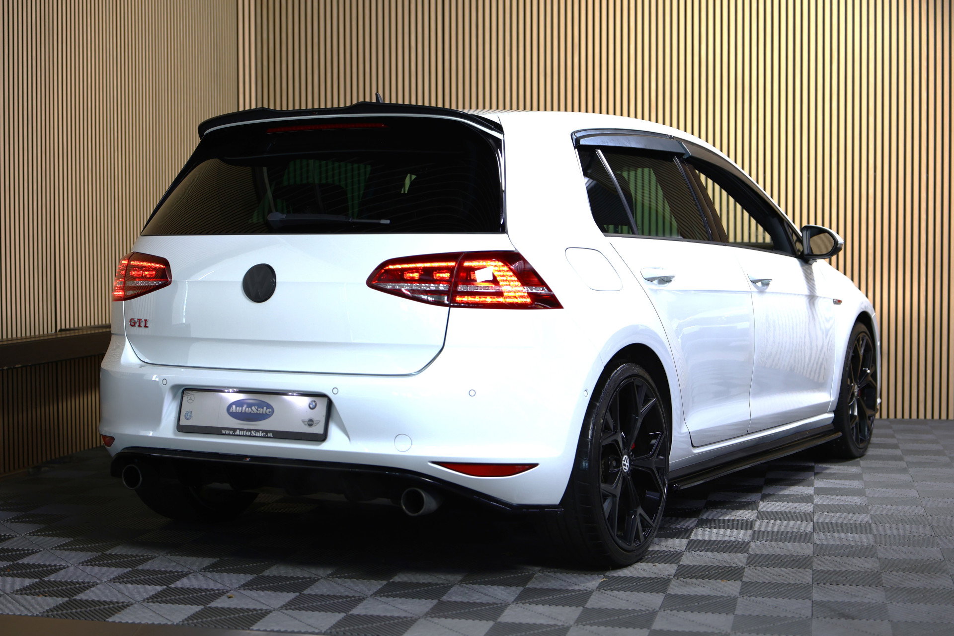 Volkswagen 2.0 TSI GTI Performance DSG NAVI CLIMA CRUISE MAXTONSTOELVW PARK ASS. STOELVW '14 - foto 3