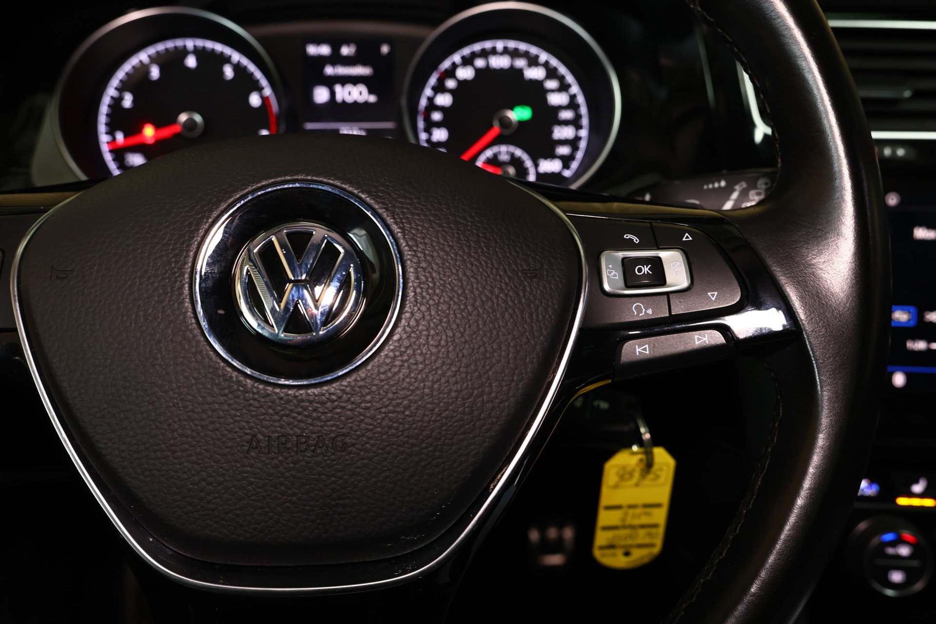 Volkswagen Variant 1.4 TSI Highline AUTOMAAT PANORAMADAK NAVI CARPLAY STOELVW "17 - foto 19