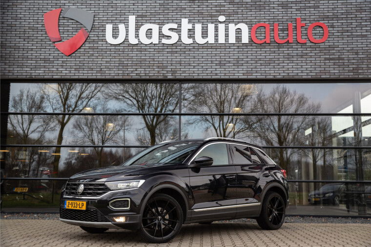 Foto van Volkswagen T-Roc 1.5 TSI Sport Business R